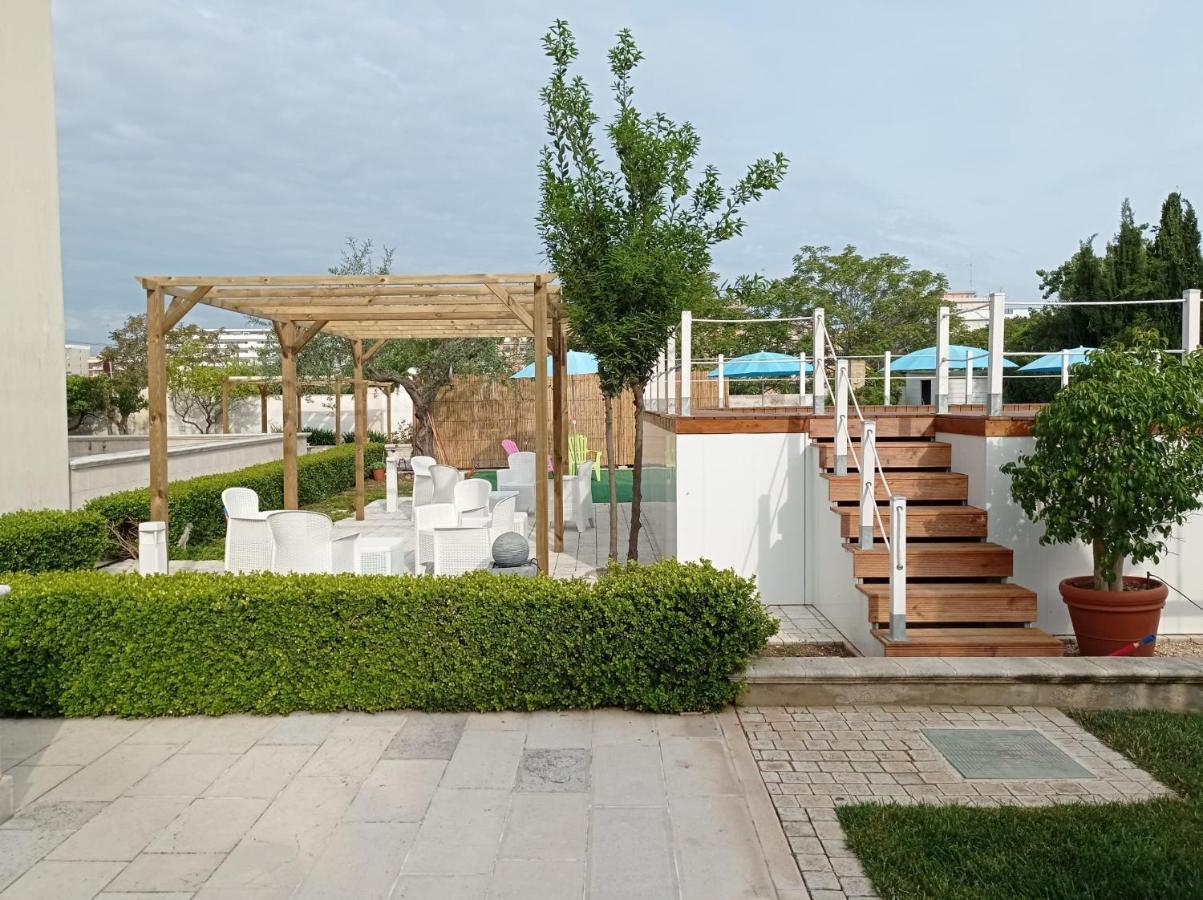 Casa Torre Di Specchio 2 Con Piscina Apartment Bari Bagian luar foto