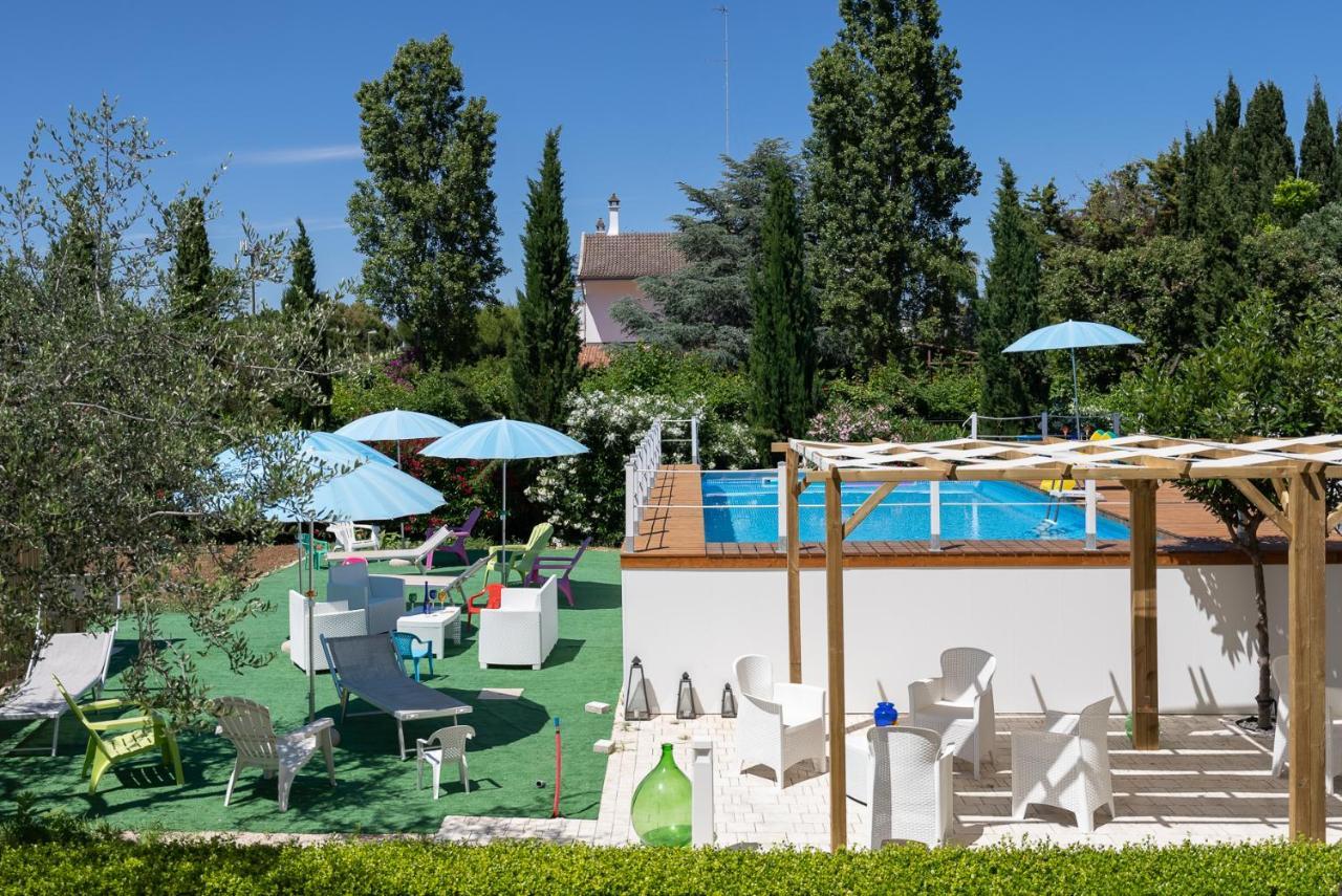 Casa Torre Di Specchio 2 Con Piscina Apartment Bari Bagian luar foto